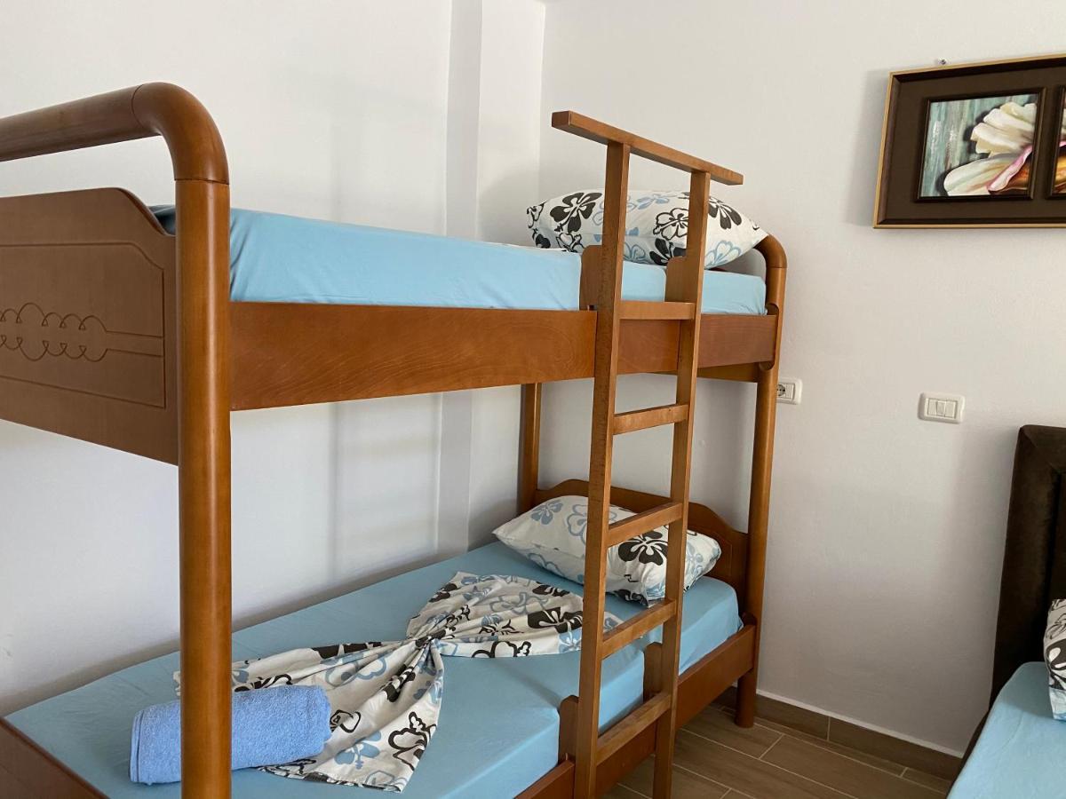 Jona Rooms Химара Экстерьер фото